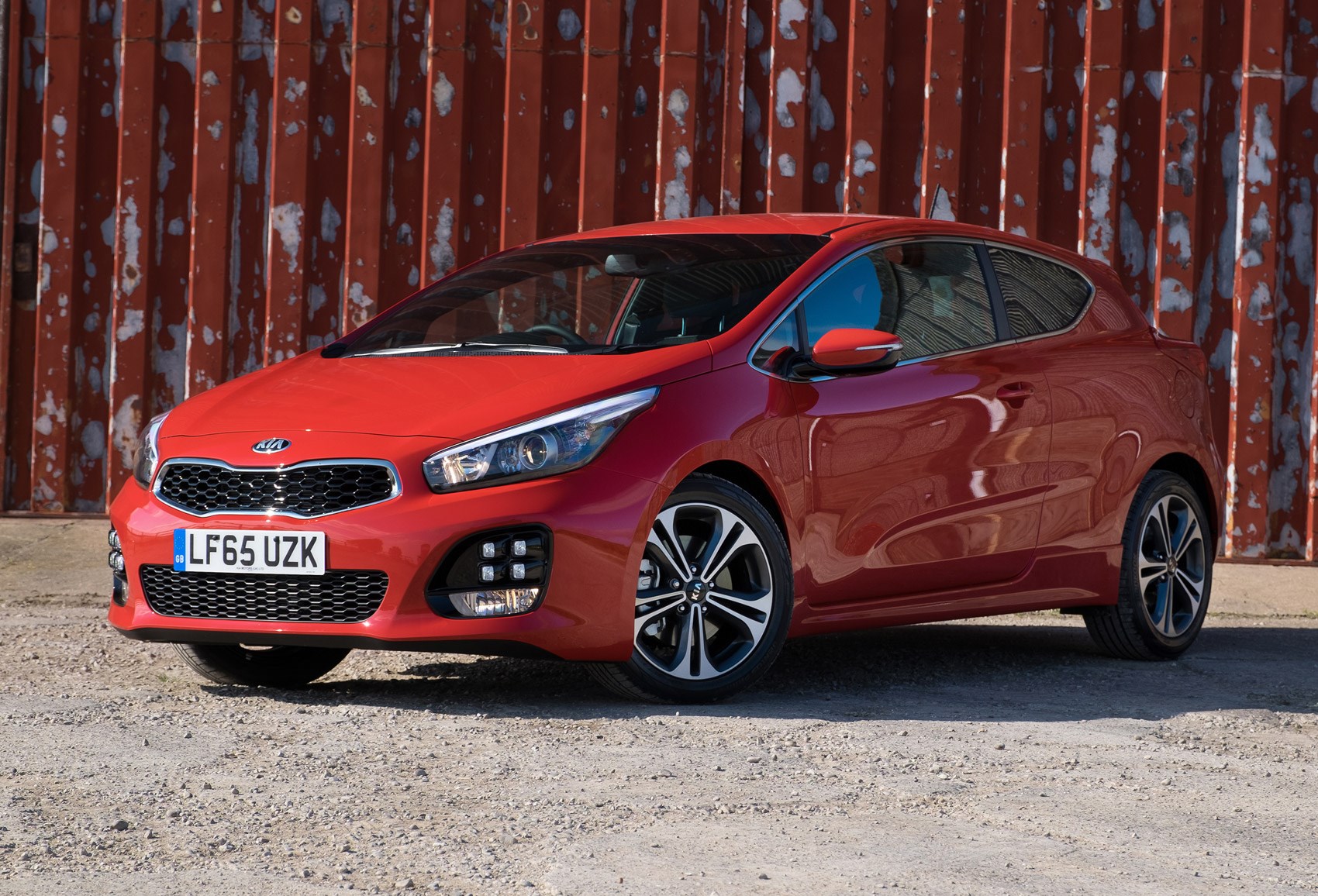06-15 najspoľahlivejších áut odhalených-Kia Cee’D