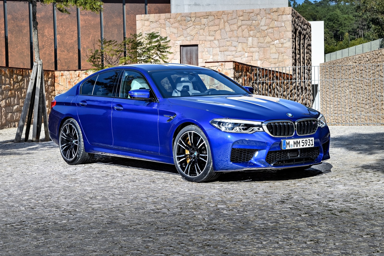 10 - 15 najmenej spoľahlivých áut, ktoré si môžete kúpiť - BMW M5